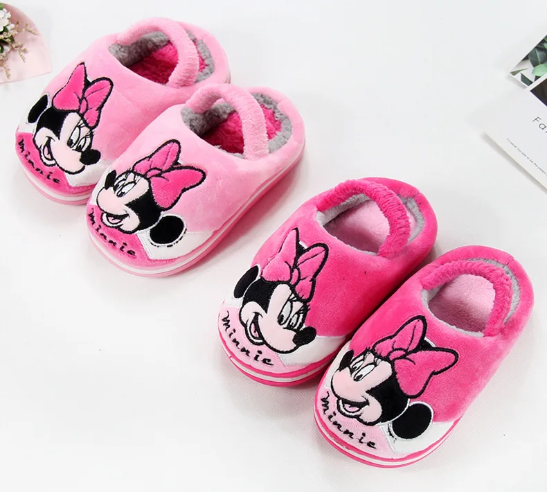 Disney/Детские хлопковые тапочки; коллекция года; Новинка; зимняя домашняя обувь для мальчиков и девочек; теплая хлопковая обувь на каблуке; обувь для родителей и детей; Микки