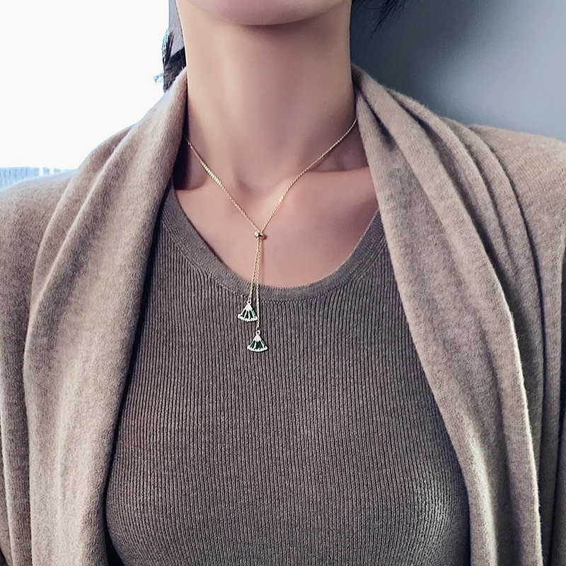2021 New Classic Green Crystal Fan Pendant Necklace For Woman Fashion Korean Jewelry Party Girl's Sexy Collar Chain Necklace - Image 3