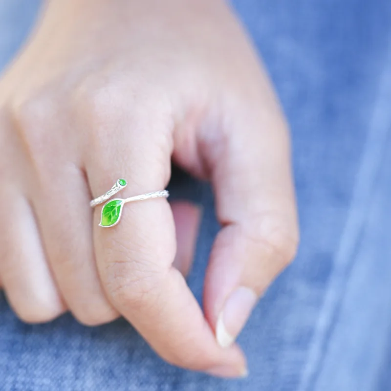 

Joseph Mola 925 Sterling Silver Original Simple Green Leaf Romantic Rings For Women Korea Style Elegant Fine Ring Jewelry Gift