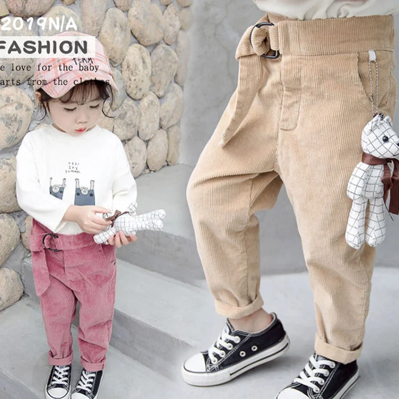 Детские штаны для маленьких девочек, милые вельветовые однотонные теплые штаны с подвеской в виде медведя, повседневные милые брюки