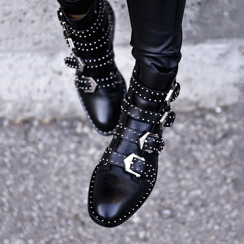Luxury Brand Silver Buckle Ankle Boots For Women INS Street Style Rivet Women Boots Winter Warm Low Heel Punk Shoes Woman