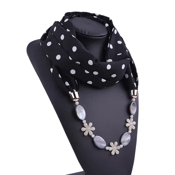 

2020 NEW statement jewelry women's winter scarf pendant necklace scarf women neck scarves foulard femme ladies neck warmer scarf