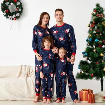 

New Family Matching Christmas Pajamas Sets Xmas Adult Father Mother Daughter Santa Claus Print Sleepwear Nightwear Clothing Suit