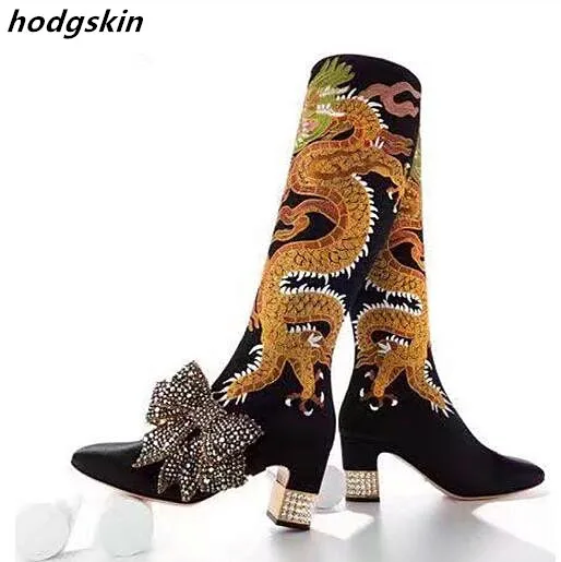 

2019 Black Red Silk Stain Women Boots Dragon Embroidery Long Boots Crystal Chunky Heels Women Shoes Autumn Winter Bowtie Boots