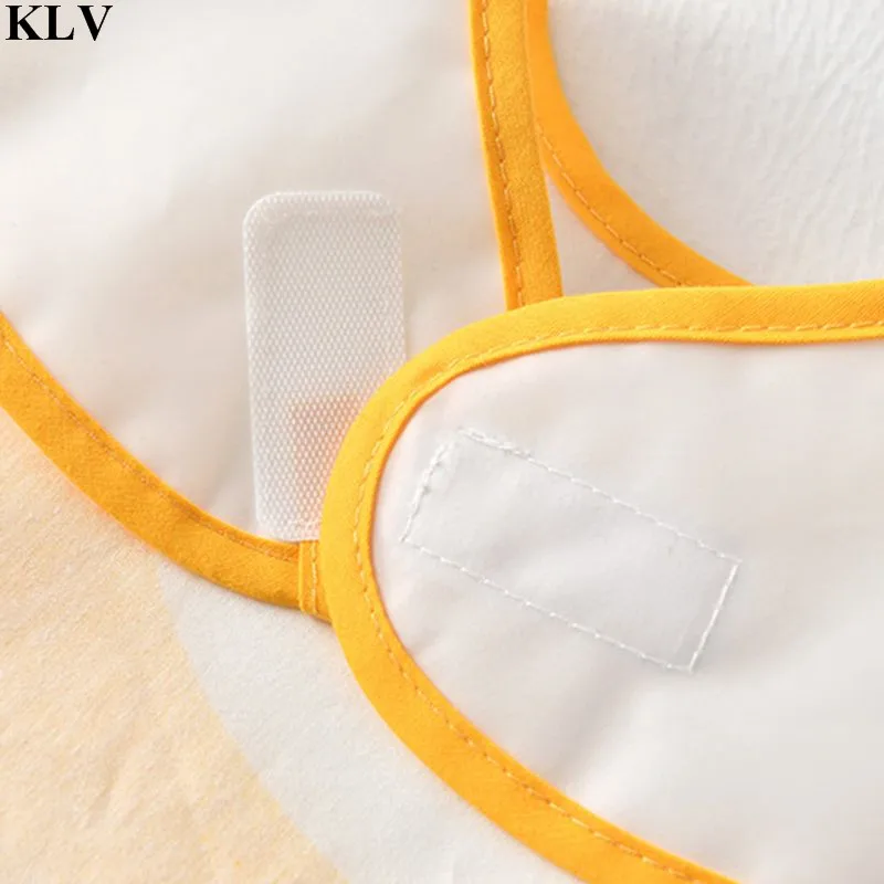 KLV 2 шт./компл. новая одежда для детей с длинным рукавом свободное Водонепроницаемый анти под высоким давлением стерео детские едят кормления Bib Комплект, размер от 6 до 24 месяцев