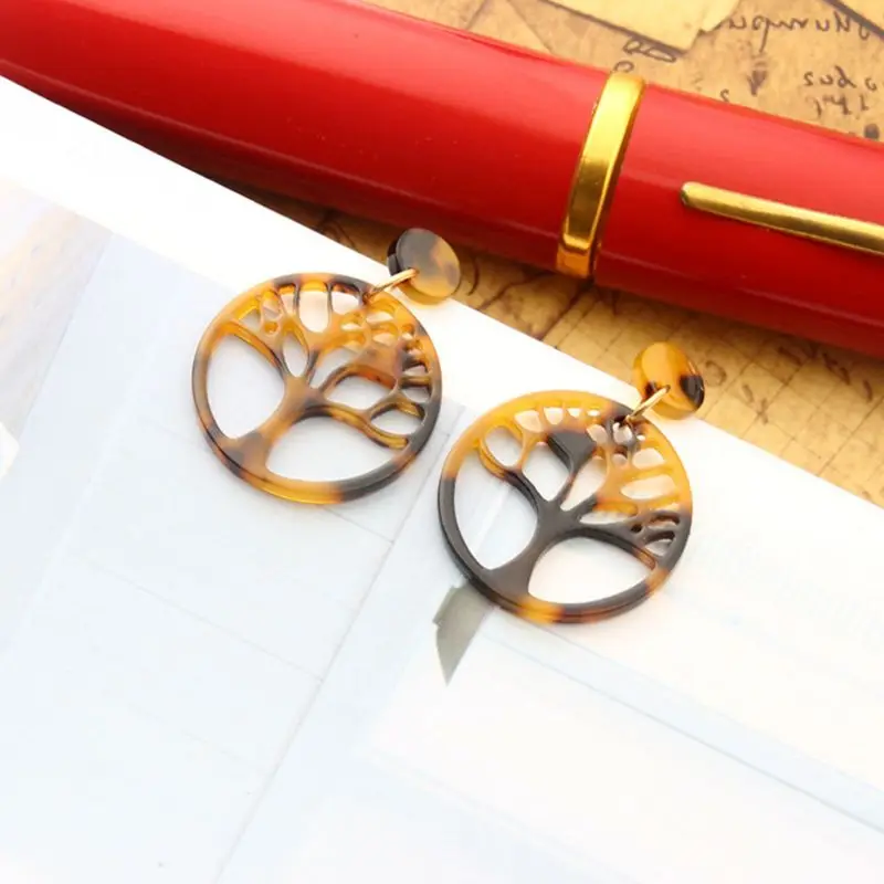 

Acetate Earrings Life Tree Pendant Hollow Round Exquisite Jewelry Personality DXAA