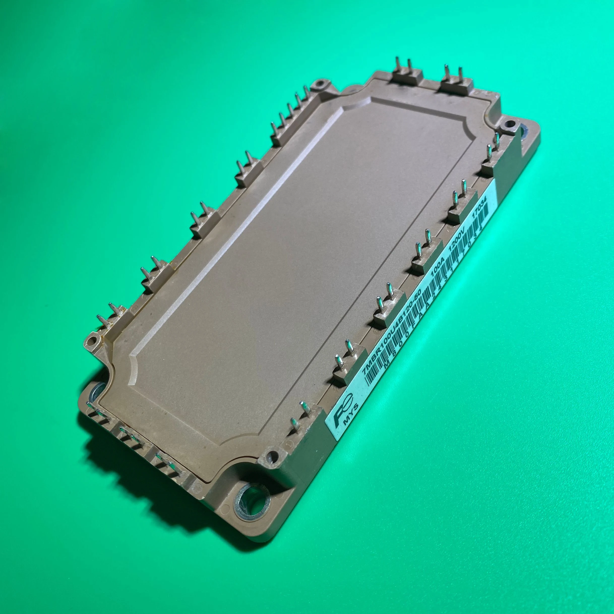 

Модуль 7MBR100U4B120-50, 100A, 1200 в, 7MBR100U4B 120-50 IGBT 7MBR100U4B12050, 7MBR100U4, B120-50 7MBR100U, 4B120-50, 7MBR100, U4B120-50