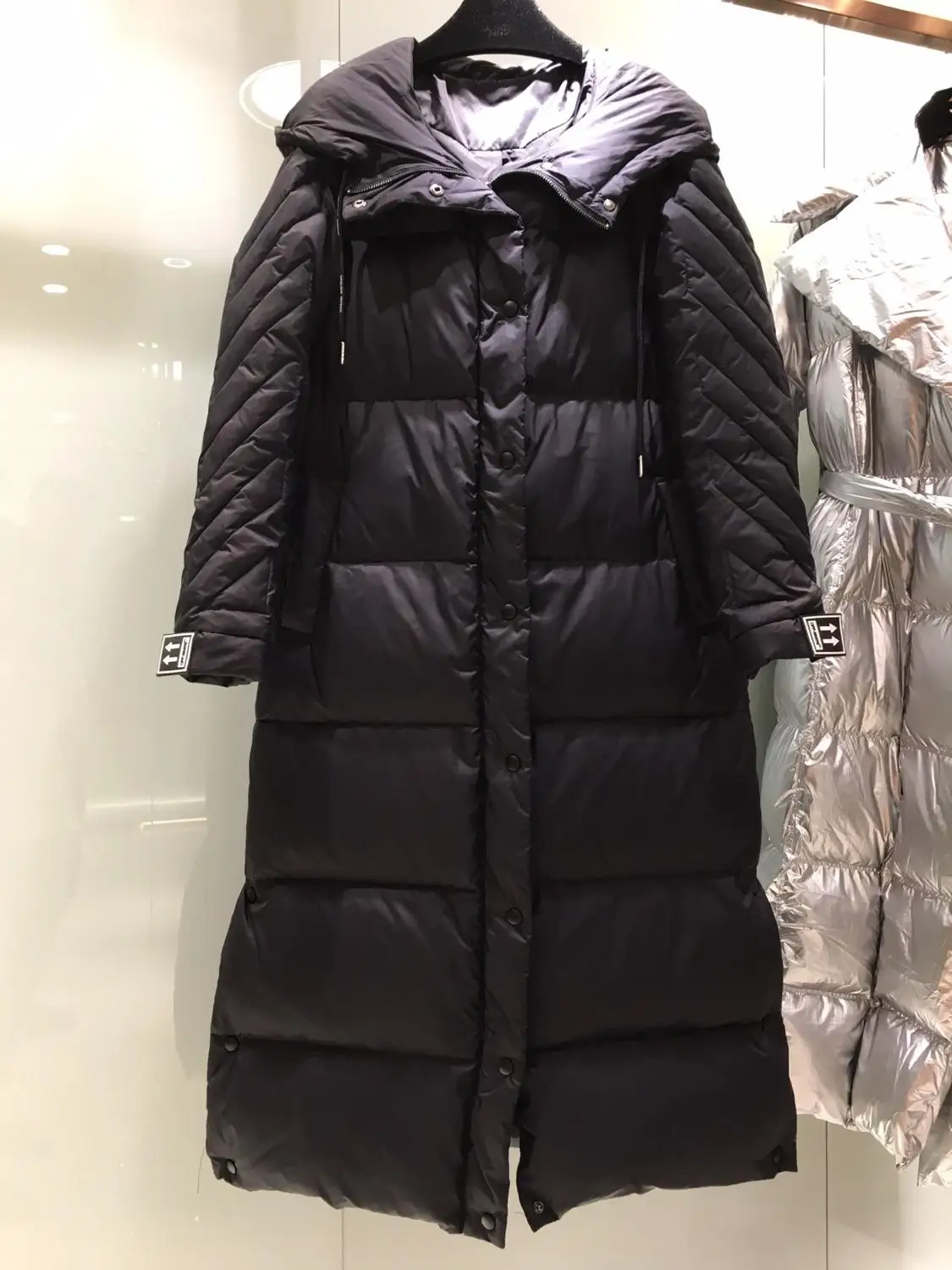 

parka 2019 Winter jacket women down jackets women's long down coat flower ornament down outerwear brand coat famous cat show