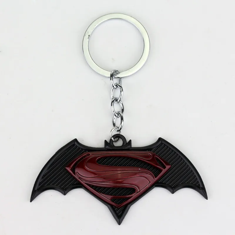red DC Comics Супергерои Бэтмен Летучая мышь Подвески брелок кино ювелирное изделие брелок для ключей подарки сувенир - Цвет: red