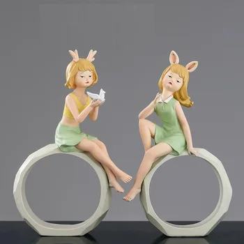 

2Pcs/set Nordic Cute Girl Art Sculpture Deer Rabbit Girl Character Figurine Resin Crafts Creative Home Decoration R4993