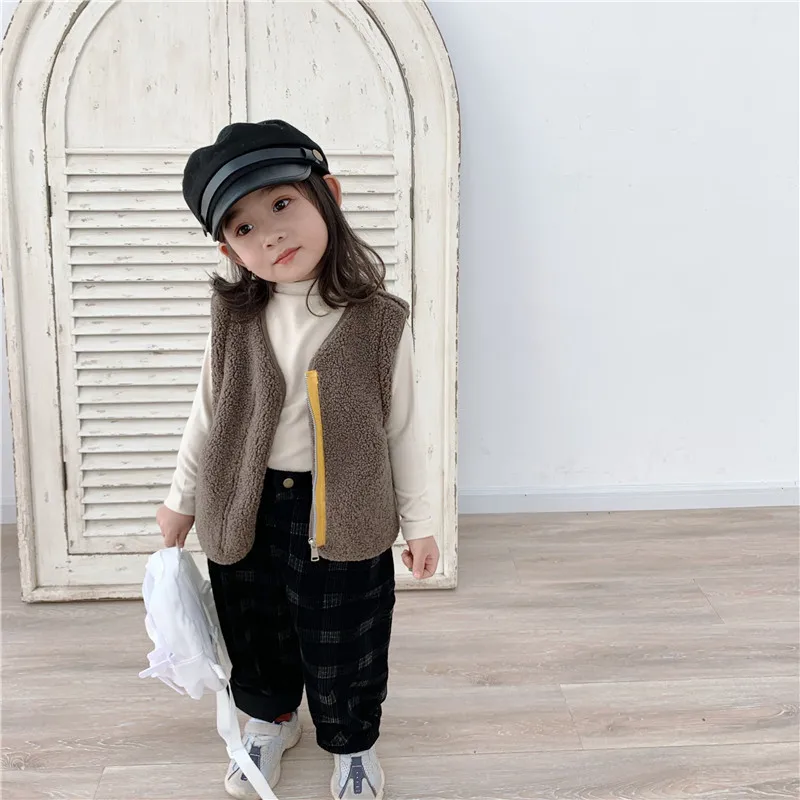 WLG boys girls winter vests kids thick smile letter pattern beige pink coffee zipper vest baby casual warm clothes 1-6 years
