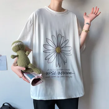 

Korean Daisy Printed Oversize Female T Shirt O-neck Short Sleeve Womens T Shirts 2020 New Summer Loose Unisex Top Clothes