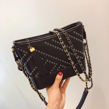 

Rivet Stray Bag 2020 New Women Bag Shoulder Messenger Bag Fashion Personality Chain Bag Luxury Designer Bag