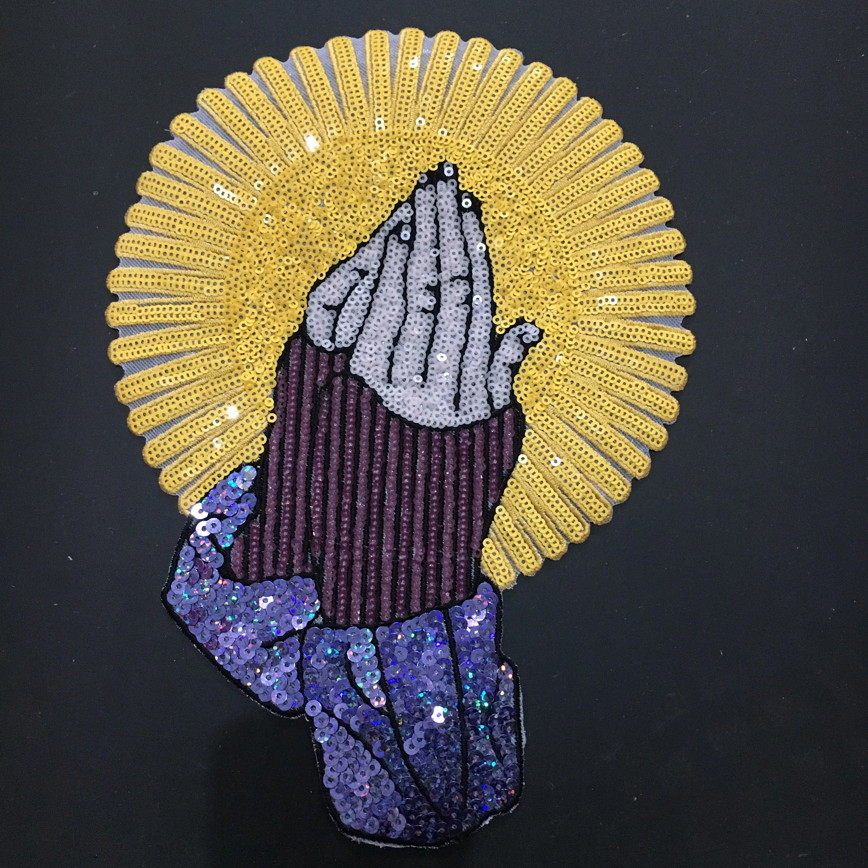 WUYUCONG New Praying Hands Sequined Iron on Patches for Clothes Prayer Hand Sequins Embroidery Appliques DIY Accessories