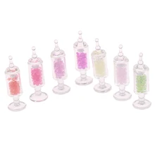 

1/12 Scale Mini Simulation Resin Candy Jar Candy Bottle Model Toy for Doll House Decoration Dollhouse Miniature Accessories