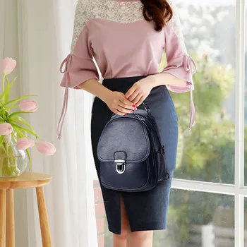 

2020 new women's solid color PU leather buckle backpack fashion simple casual shoulder bag outdoor sports leisure bag