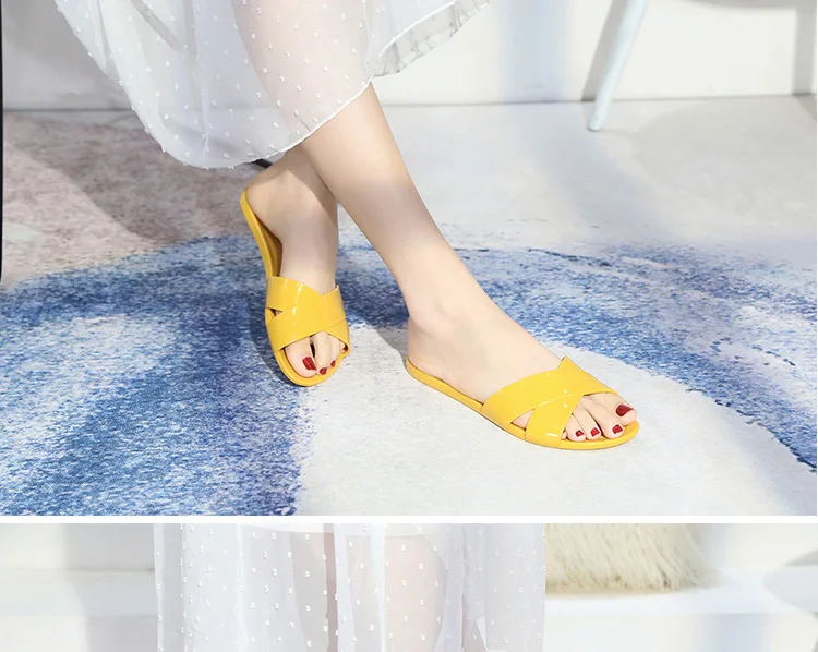 Size 36-41 Women's Sandals Slippers Summer Zapatos Mujer Flat Shoes Mules Clogs Female Peep Toe Soft Bottom Non-Slip Chaussures