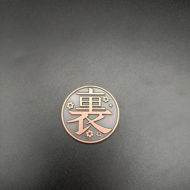 Anime Demon Slayer Coin Kimetsu No Yaiba Tsuyuri Kanao Kochou Shinobu Collection Alloy Metal Tokens Commemorative Coins Props gray