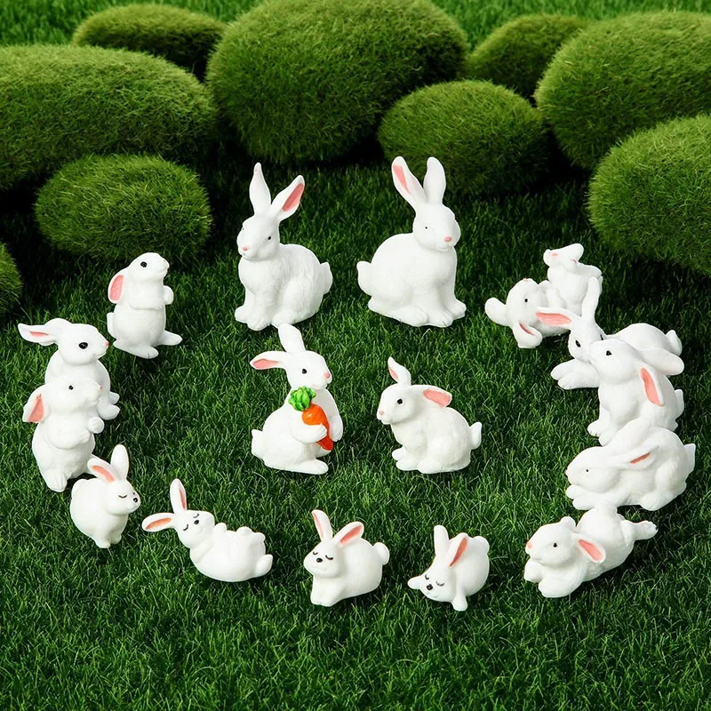 Cute Animal Mini Figurine Toy Set Mini Cake Decoration Crafts Suitable for Children Party Favorite Fun Office Home Decoration