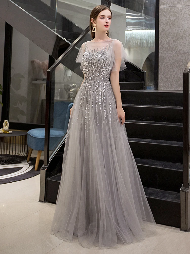 Elegant Gray Evening Dresses with Short Sleeves New Design Beaded Crystals Prom Party Gowns Tulle Floor Length Zipper Back