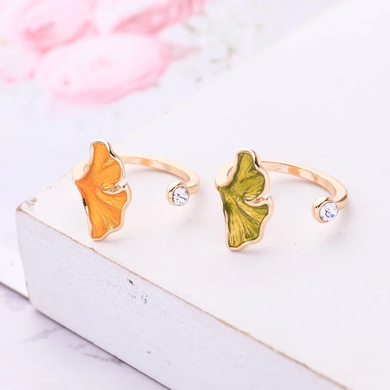 

Vintage Bohemia Yellow/Green Enamel Ginkgo Biloba For Women Handmade Date Gift Jewelry Free Shipping