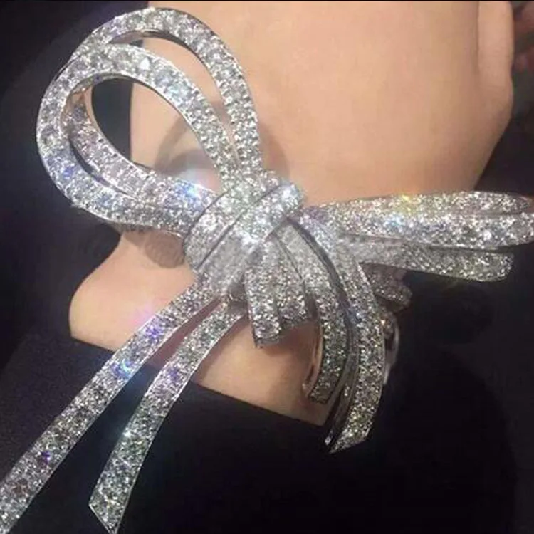 

Small Zircon Bracelet with Bow Knot Opening Bracelet Female Big Butterfly Full Bracelet Female