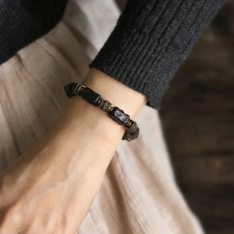 Hand Processed Strip Ebony Bracelet Ebony Bracelet Do Old Hammered Copper Concave Convex Texture Black Wood Jewelry Men Women Individual Bangle