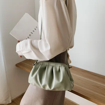 

French niche western style women's 2020 all-match shoulder slung cloud bag