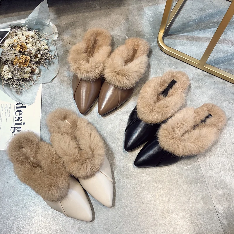 Cover Toe Low Luxury Slides Shoes Woman Slippers Platform Pokemon Plush Mules Women Pointed Designer New Fur Flat Fashion