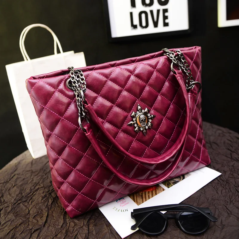 

2018 Autumn New Style Casual WOMEN'S Bag Europe And America Fashion Rhombus Chain Bag Skull Hand Large Bag Shoulder Bag
