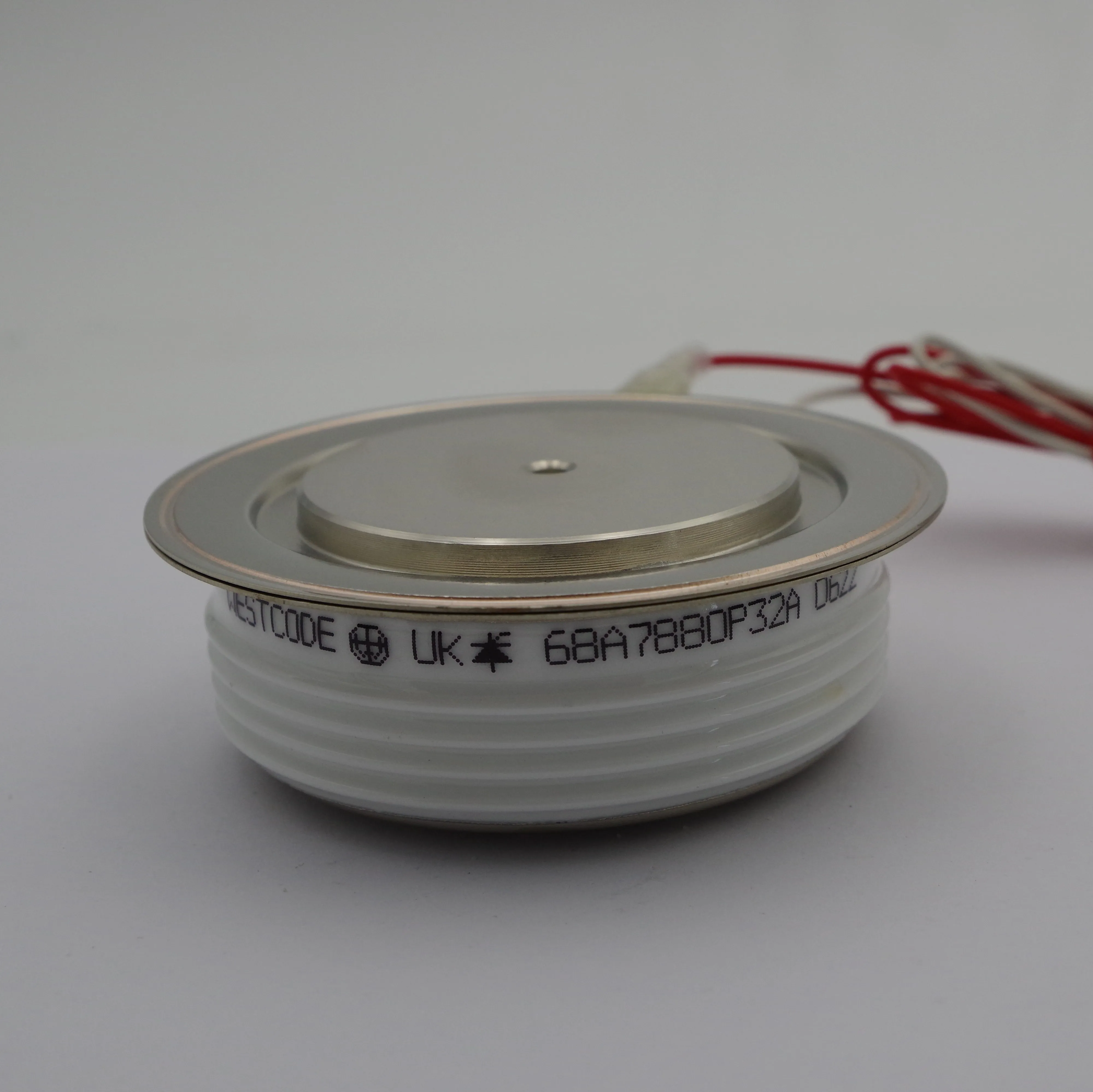 

Electronic Components 68A7880P32A Westcode Power SCR for controlled rectifier