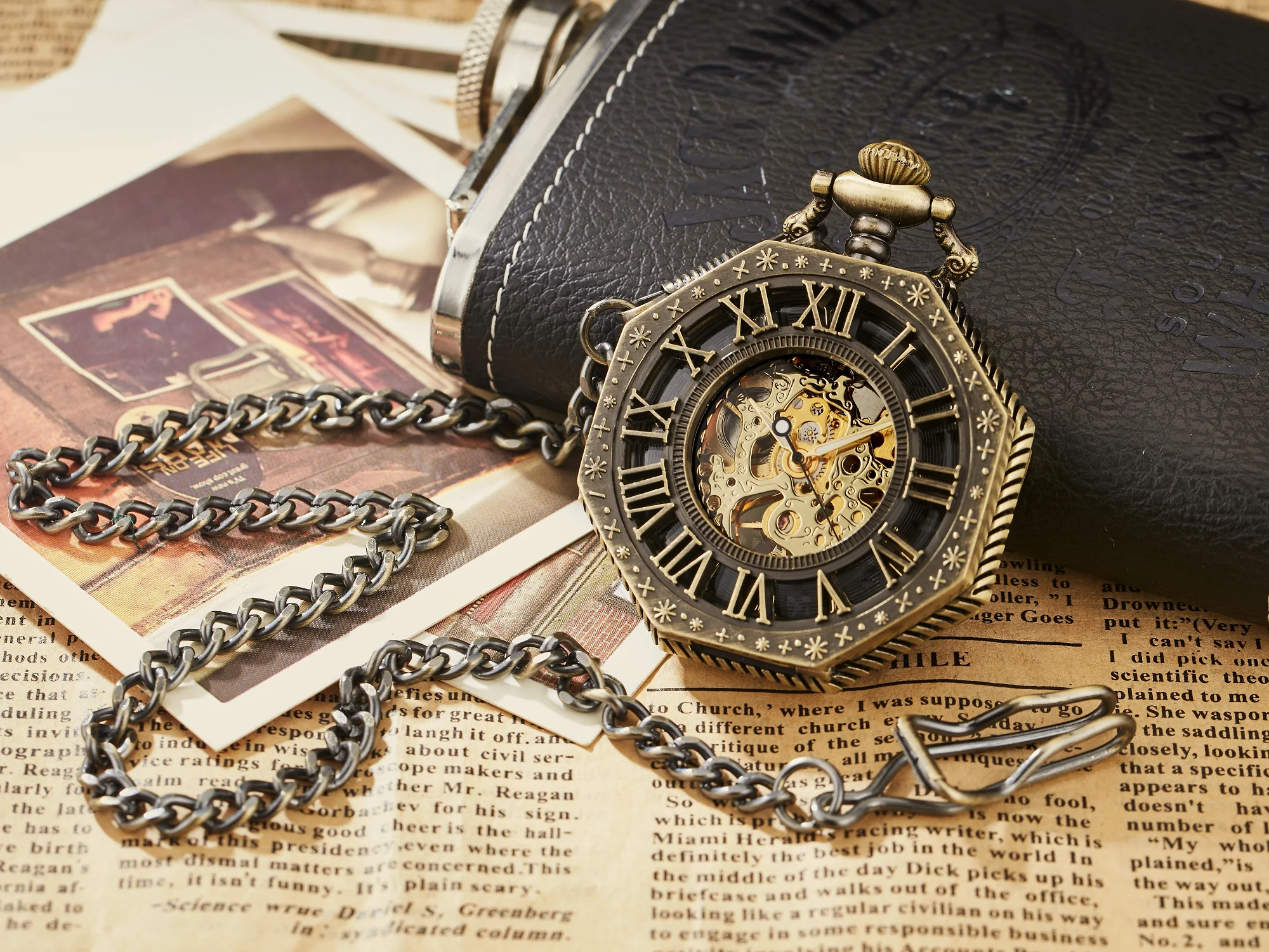 New Classic Mechanical Male Pocket Watch Chain Steampunk Skeleton Hollow Roman Steel Gold Bronze Dial  Mens Pocket Watch