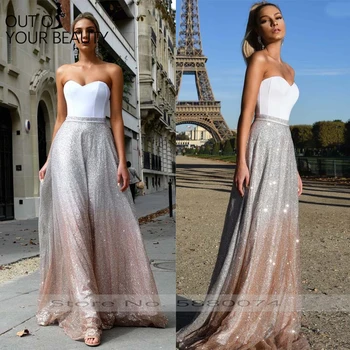 

2020 New Elegant Evening Dress White Lace Deep V-neck Hollow Crochet Flowers Long Sleeve Neckline Lace Design Fashion Dress