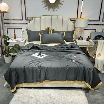

Summer Cool Silky Air Conditioning Quilt Solid Color Soft Bedspread Washable Luxury Bed Quilts Summer Quilt for Adult Bed