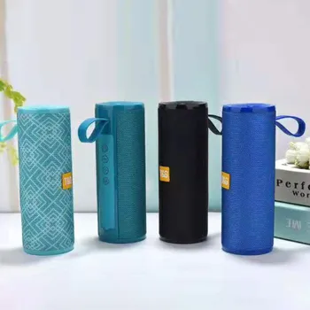 

Outdoor Waterproof Wireless Speakers For Bluetooth TF SD Card Subwoofer Speaker Cylinder Shape 7 Colors