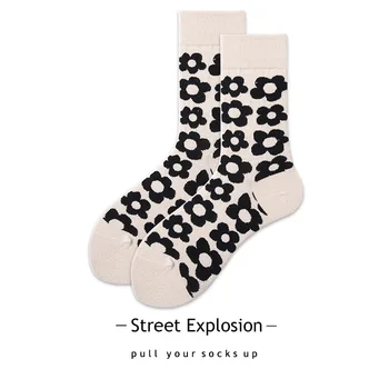 

STREET EXPLOSION socks trend couple men and women socks street style comfortable breathable sports spring and autumn socks