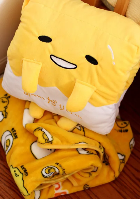 Japan Gudetama Lazy Egg King Cartoon Cute Pillow Hand Warmers Airable Blanket Three-in-One Airable Blanket