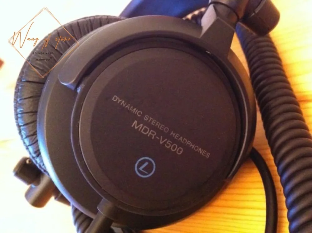 Sony MDR-V500  2