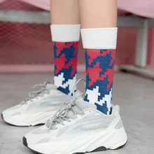 Теплые женские носки с героями мультфильмов в стиле ретро; забавные хлопковые носки с круглым вырезом; милые носки в Корейском стиле; удобная уличная одежда; Модная Повседневная зимняя одежда