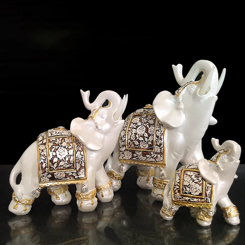 

Lucky Elephant Ornament Statue Elephant Figurines Resin Garden miniatures Golden Fengshui Elephant with Trunk up Home Decoration