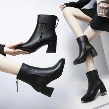 

Trendy thick heel fashion women's boots Korean style plus size women's boots