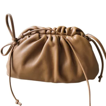 

The Pouch Real Leather Envelope Bag Luxury Handbags Women Bags Designer Voluminous Rounded Shape Purses and Handbags Clutches