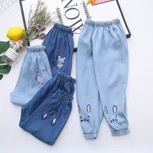 Новинка, стильные летние детские джинсы на шнуровке, на возраст от 19 лет универсальные детские джинсы в Корейском стиле с мультяшной вышивкой