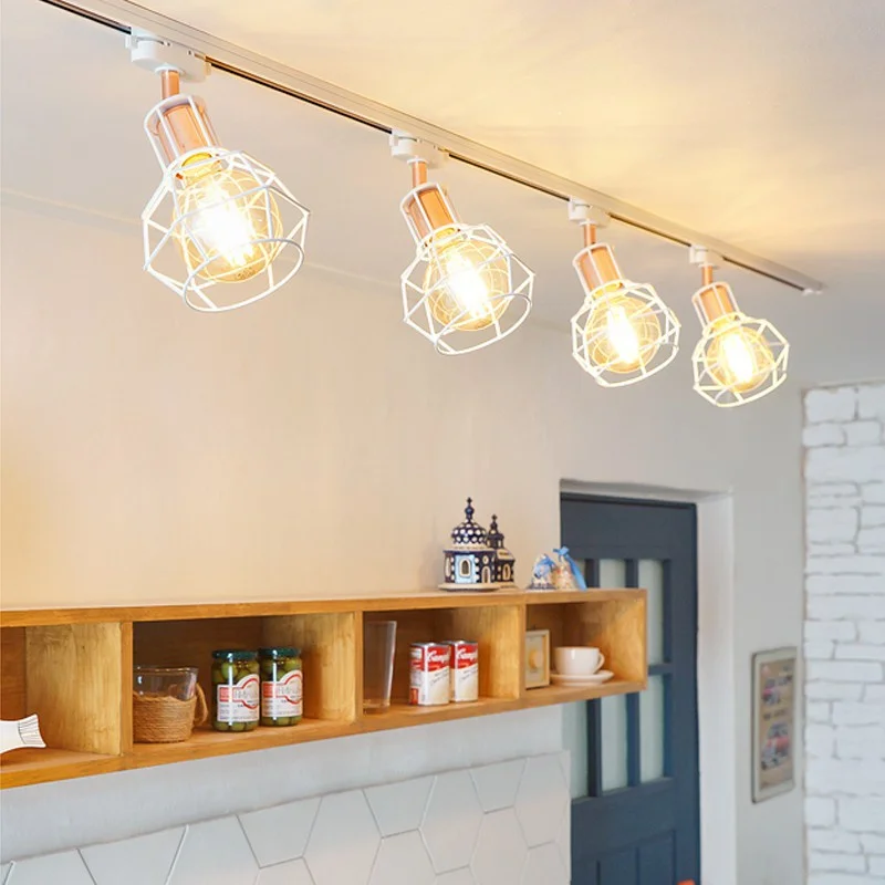 Description Picture 6 of itemRetro Industrial Led Track Light E27 Bulb Track Rail Spotlight LED Lighting Fixture for Clothing Shop Exhibition Display 85-240V