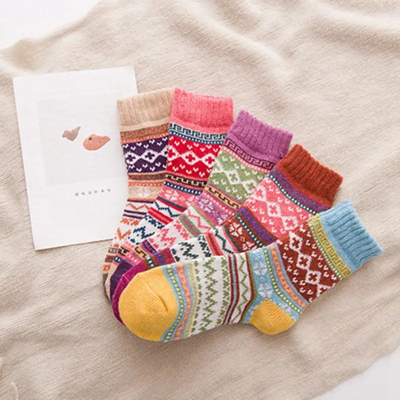 5 Pairs Womens Socks Warm Winter Multi-colored Socks Wool Woven Cashmere calcetines femeninos