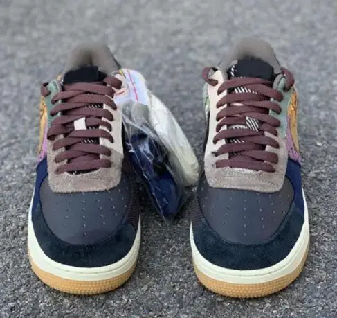travis air force 1 low