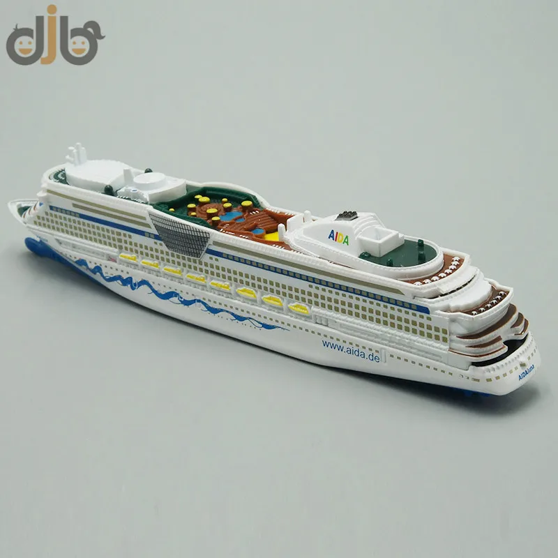 NEW SUPER SIKU 1720 Cruiseliner Cruise Ship Diecast Model 1:1400 scale 