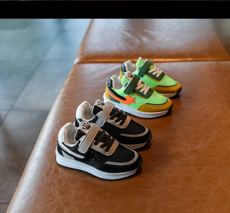 Bakkotie/ г.; сезон осень; Новая модная повседневная спортивная обувь для мальчиков; Мягкие сетчатые кроссовки; детская дышащая черная обувь для бега