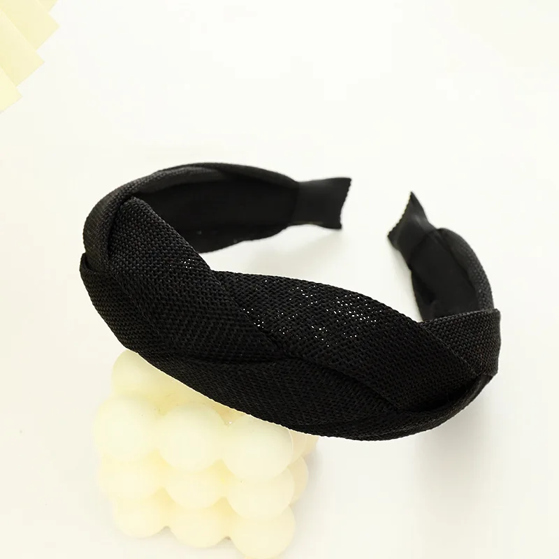 03 black braid