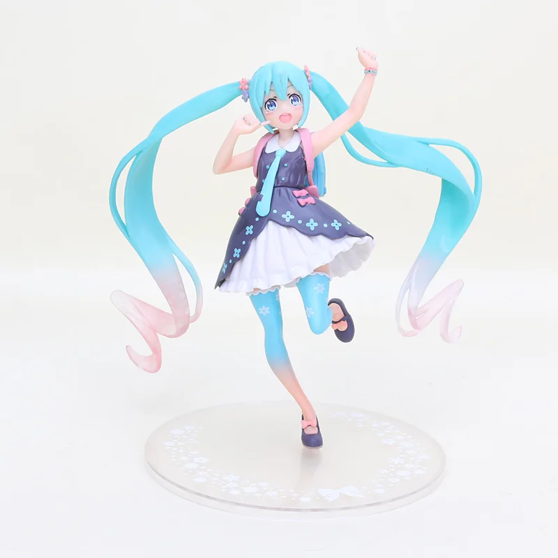 

Taito Figure Hatsune Miku Figma Four Seasons Spring Clothing Luggage PVC Action Figure Collectible Model Toy Kids Gifts